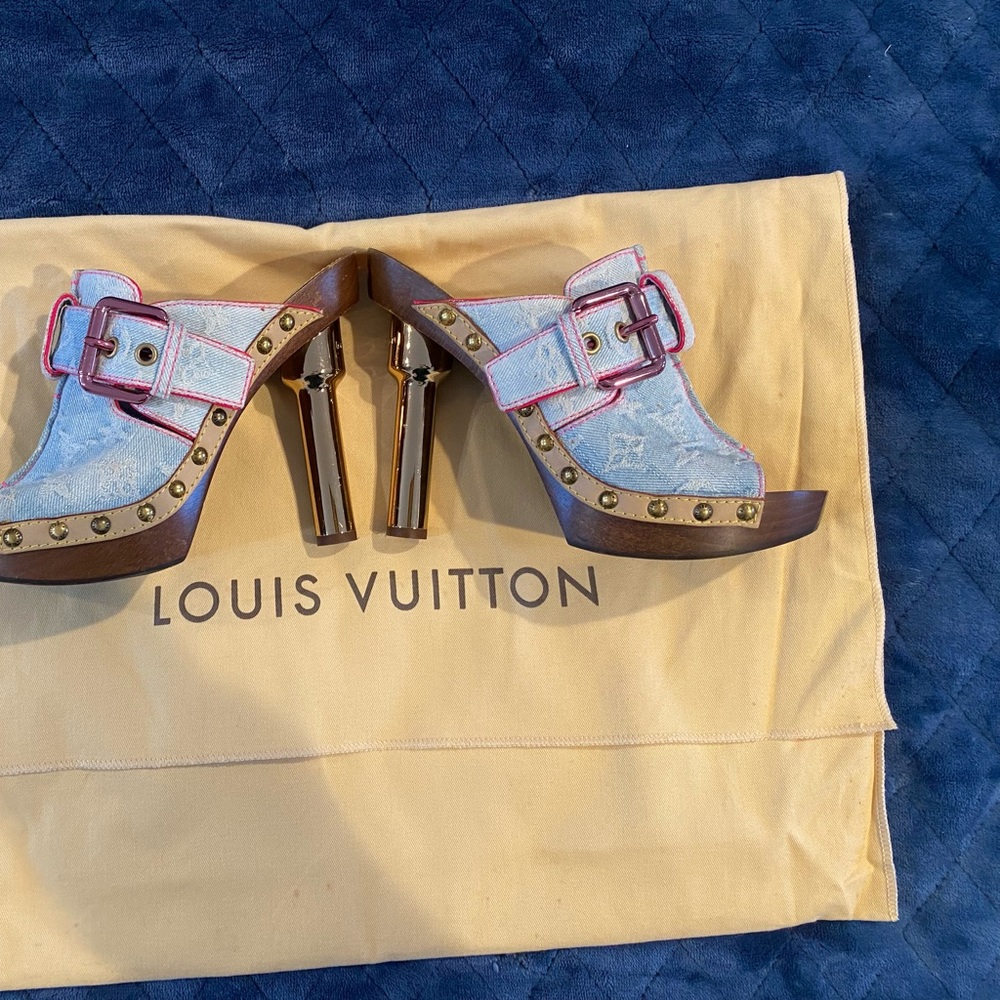 Louis Vuitton Mule Heel
